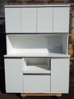 画像1: 食器棚 シンプル 上品エナメル コンセント合計３口付 キッチンボード 大きさ幅140×奥行50.5×高さ191cm K-046