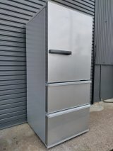 124美品【愛知近郊・配送可】参考価格104,800円 2024年製 アクア 冷凍冷蔵庫 272L 自動製氷機能 右開き 3ドア AQR-SV27PBK(S)