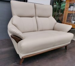画像1: 【愛知近郊・配送可】参考価格54,990円 2人掛けソファー ハイバック 合成皮革 ベージュ 幅約129cm×奥行：約85cm×高さ：約94cm