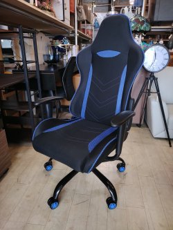 画像2: 美品【愛知近郊・配送可】参考価格20,800円 ゲーミングチェア リクライニング ハイバック 肘掛け 高さ調整 キャスター付 ゲームチェア 
