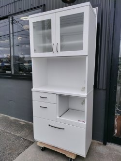 画像1: 美品【愛知近郊・配送可】ニトリ 食器棚 キッチンボード コパン コンセント付 高さ181cm×幅80cm×奥行41cm ホワイト シンプル
