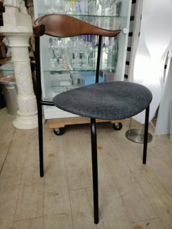 画像2: 美品【愛知】ノル アトムチェア 幅54cm×奥行46cm×高さ78.5cm ダイニングチェア 椅子 イス ダークグレー カフェ風 NOR ATOM CHAIR