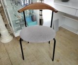 美品【愛知】ノル アトムチェア 幅54cm×奥行46cm×高さ78.5cm ダイニングチェア 椅子 イス ライトグレー カフェ風 NOR ATOM CHAIR