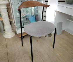 画像2: 美品【愛知】ノル アトムチェア 幅54cm×奥行46cm×高さ78.5cm ダイニングチェア 椅子 イス ライトグレー カフェ風 NOR ATOM CHAIR