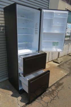 画像2: 63使用わずか★美品★清掃済み【愛知近郊・配送可】2022年製 365L パナソニック　冷凍冷蔵庫　NR-C373GC-T