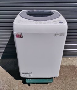 画像2: 71【愛知近郊・自社配送可】2022年製 シャープ 8.0kg 全自動洗濯機 縦型 香りプラスコース ガンコつけおきコース ほぐし運転 ES-GV8G-S