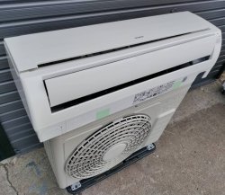 画像1: 290 禁煙【愛知近郊・配送設置可】日立 〜9畳 エアコン 白くまくん 内部クリーン コンパクト 2.2kW 100V RAS-A22E(W) 2016年製