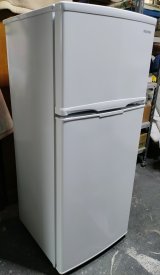 82【愛知近郊・自社配送可】2019年製 アイリスオーヤマ 冷凍冷蔵庫 118L 2ドア 右開き ホワイト コンパクト AF118-W