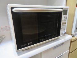 画像2: 04シャープ　オーブンレンジ　20L　ホワイト系　解凍機能　ヘルシー機能　RE-S7C-W　2016年製