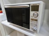 04シャープ　オーブンレンジ　20L　ホワイト系　解凍機能　ヘルシー機能　RE-S7C-W　2016年製