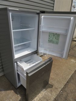 画像2: 41【愛知近郊・自社配送可】　アクア　126L　冷蔵庫　2019年　AQR-13H