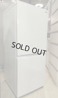 127美品【愛知近郊・配送可】2021年製 シャープ 冷凍冷蔵庫 152L つけかえどっちもドア 耐熱100℃トップテーブル 右開き/左開き SJ-D15H-W