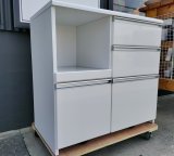 美品【愛知近郊・配送可】キッチンカウンター 幅90cm×奥行48cm×高さ86cm ソフトクローズ仕様 ハイグロス ホワイト 