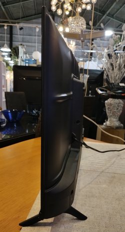 画像3: 47美品【愛知】2023年製 32V型 ハイビジョン液晶テレビ ハイセンス 壁掛け対応 ネット動画 32A40H リモコン代用品