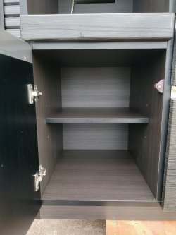 画像8:  【愛知近郊・配送可】定価129,900円 ニトリ 食器棚 キッチンボード ポスティア スライド扉 コンセント付 高さ206cm×幅120.5cm×奥行50cm
