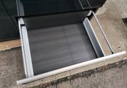 画像12: 【愛知近郊・配送可】参考価格237,952円 高橋木工所 食器棚 キッチンボード スライド扉 コンセント付 高さ210.5cm×幅110.5cm×奥行51cm