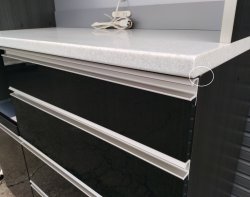 画像13: 【愛知近郊・配送可】参考価格237,952円 高橋木工所 食器棚 キッチンボード スライド扉 コンセント付 高さ210.5cm×幅110.5cm×奥行51cm