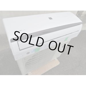 画像: 190【愛知店舗】清掃済■〜10畳 2.5kw 100V 2018年製 プラズマクラスター7000搭載 シャープ ルームエアコン AC-258FT