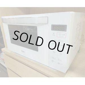 画像: 28  美品  2021年製 ハイアール 電子レンジ 18L オリジナル ホワイト ヘルツフリー50Hz/60Hz フラット 縦開き JM-FH18KE　RG-034