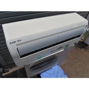 画像: 211 禁煙【愛知近郊・配送取付可】三菱 〜9畳 ムーブアイ搭載 お掃除機能付 エアコン 霧ヶ峰 2.2kW 100V 2016年製 MSZ-AH2216-W