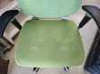 画像6: 参考価格252,780円 オカムラ バロンチェア エクストラハイバック 可動ヘッドレスト アジャストアーム メッシュ ライムグリーン CP81AR-FDH6