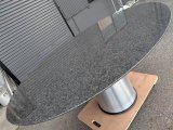 画像: 美品【愛知近郊・配送可 】カッテランイタリア ダイニングテーブル 御影石 大理石 円形 楕円形 モダン スタイリッシュ おしゃれ