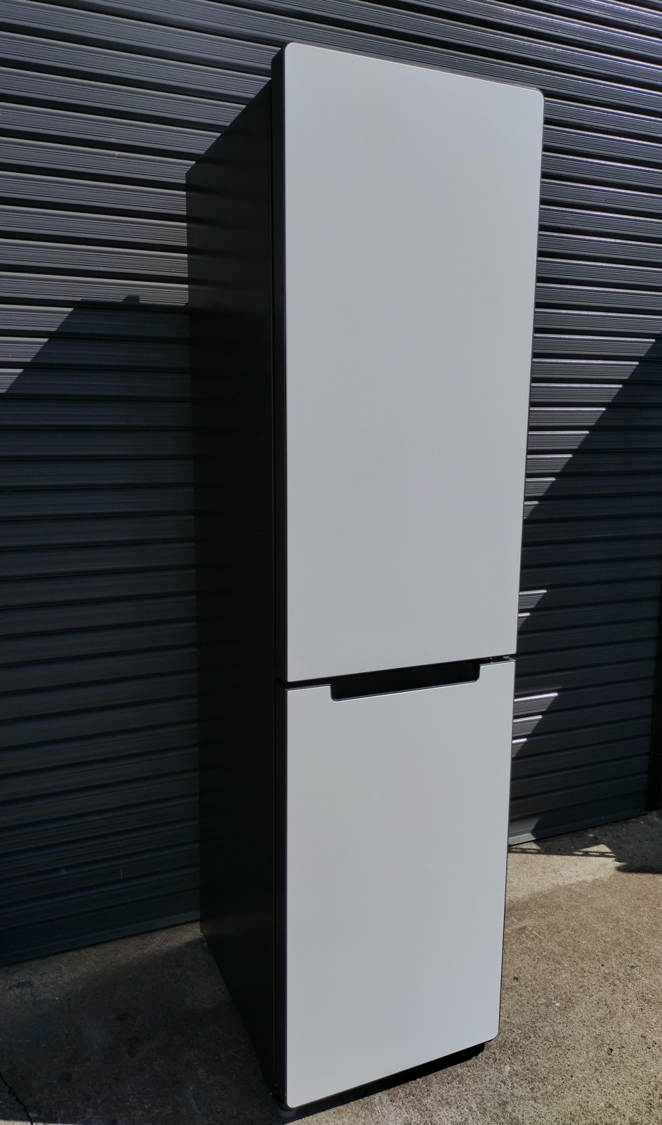 画像1: 133超美品【愛知近郊・配送可】2025年製 ハイアール 冷凍冷蔵庫 208L 幅45.3cm スリム 右開き 2ドア パールホワイト JR-SX21A