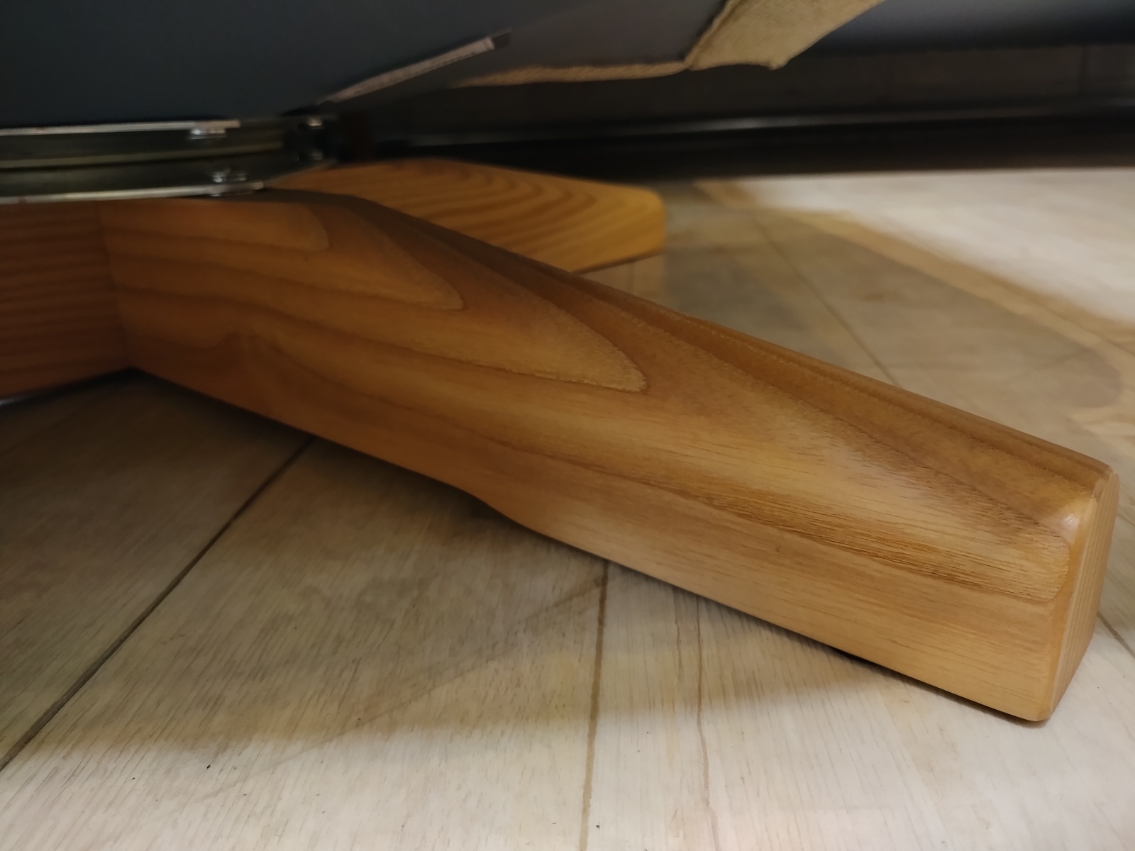 画像7: 美品【愛知近郊・配送可】参考価格178,200円 アサヒ 1人掛けソファー 回転式 Roca ロカ 布製 硬めシート 幅86cm×奥行86cm×高さ95cm