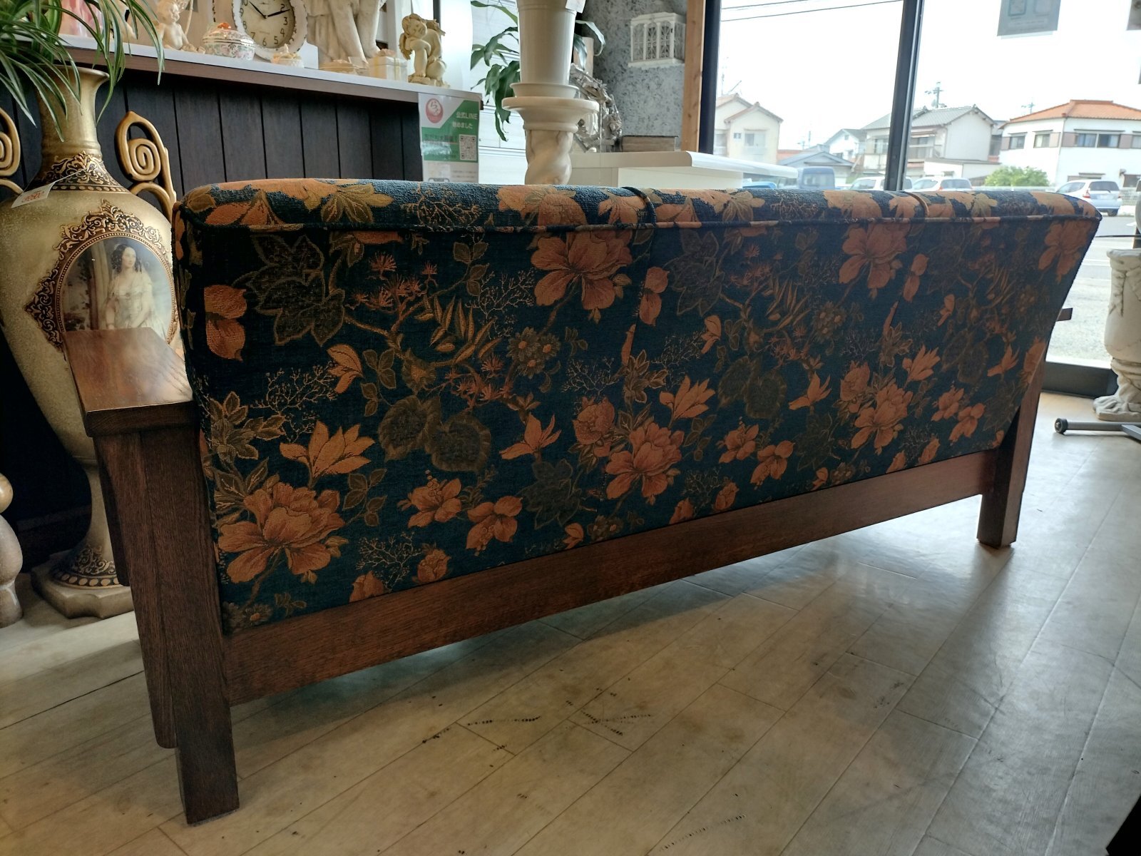 画像5: 美品【愛知近郊・配送可】参考価格470,800円 三越家具 3人掛けソファ ブルージュ CLC23 幅180cm アンティーク調 英国カントリースタイル